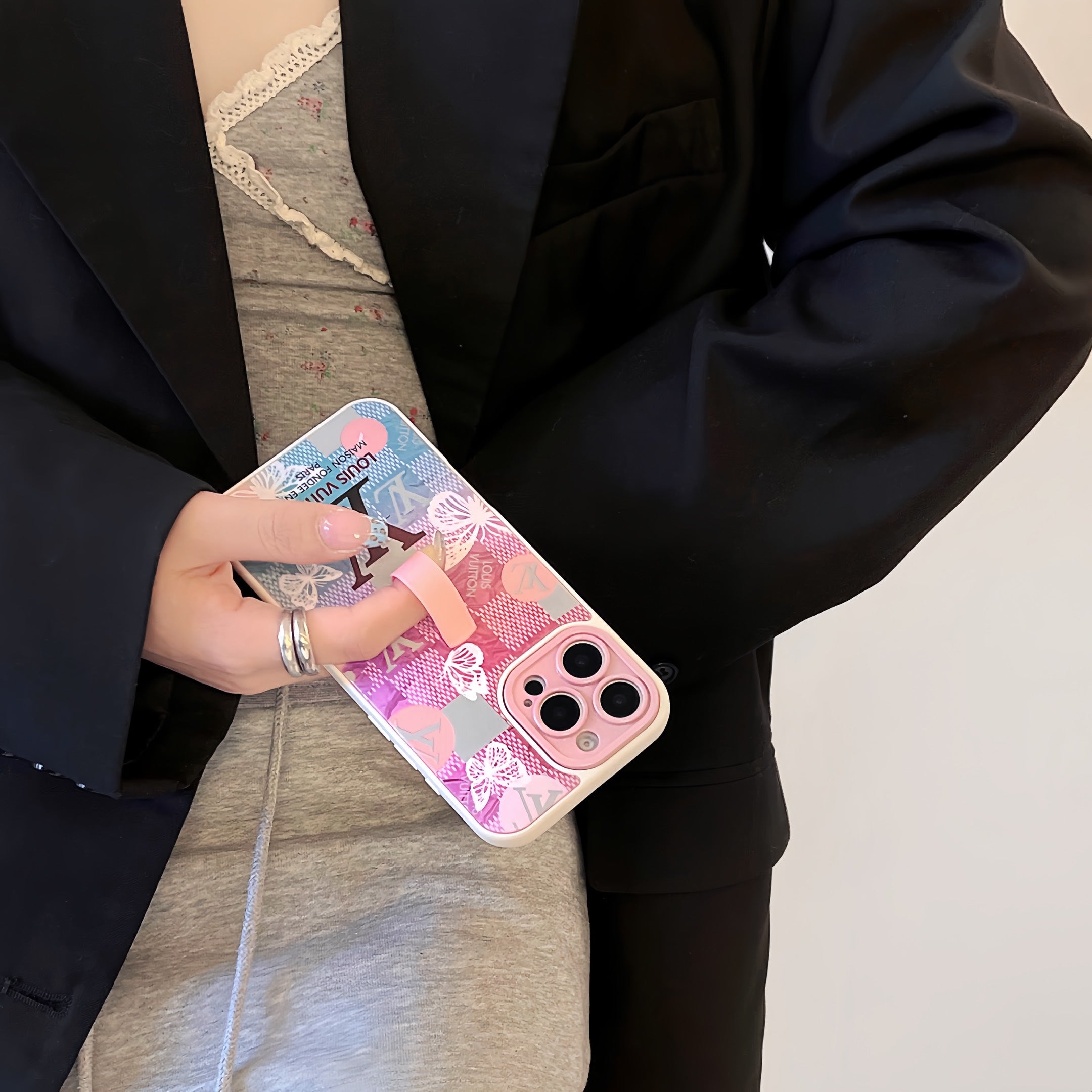 Creative ring silicone stand case
